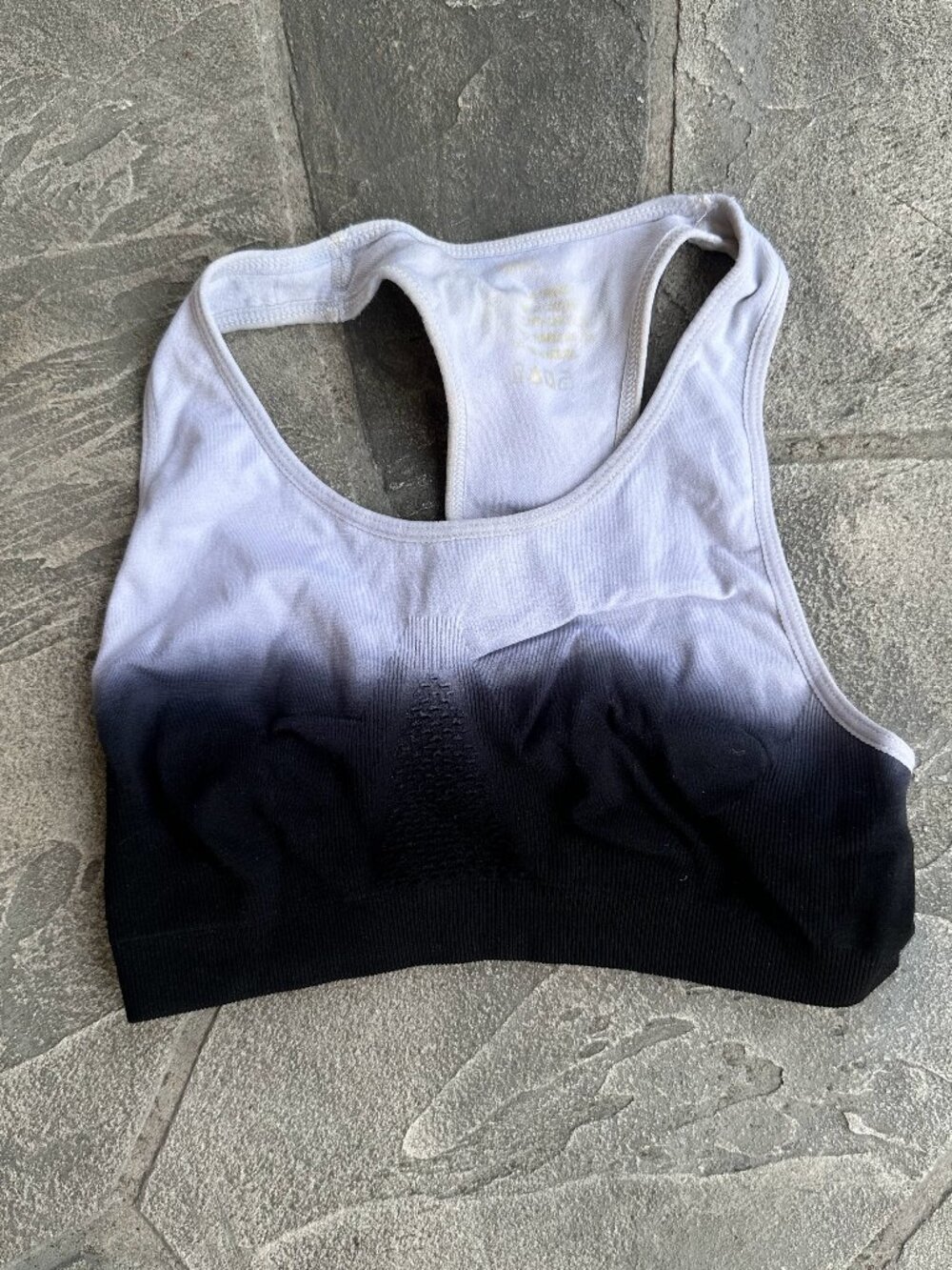 Black & White Ombre Seamless Racerback Sports Bra - Small